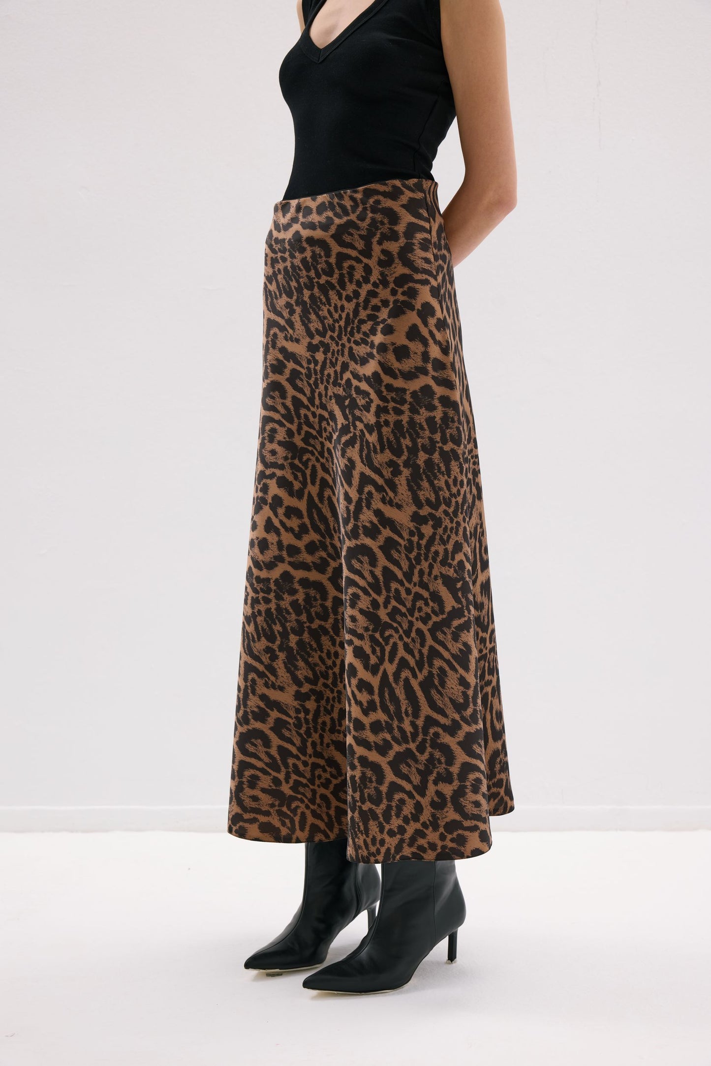 LEOPAR SATEN ETEK